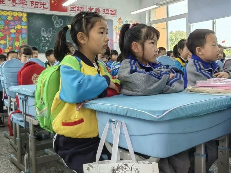 【幼小衔接】 成长初体验 筑梦新印象 ——记幼儿园参观小学活动插图19